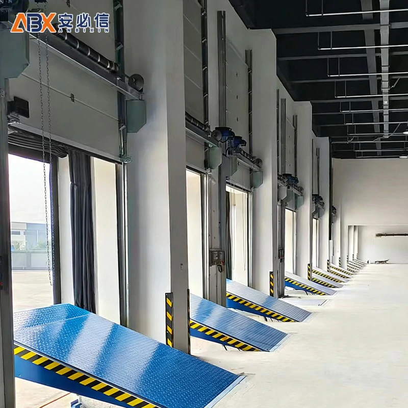 郑州市翻板滑升门